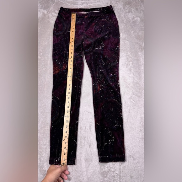 Chico’s Zenergy Velour Velvet Paisley Printed Boho Pull On Purple Pants 0 (US S) - Picture 9 of 16